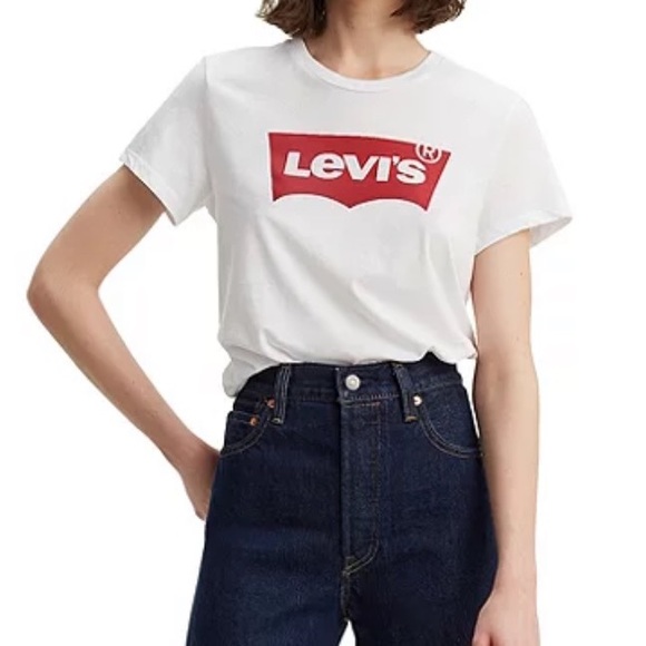 Tshirt - Picture 1 of 2